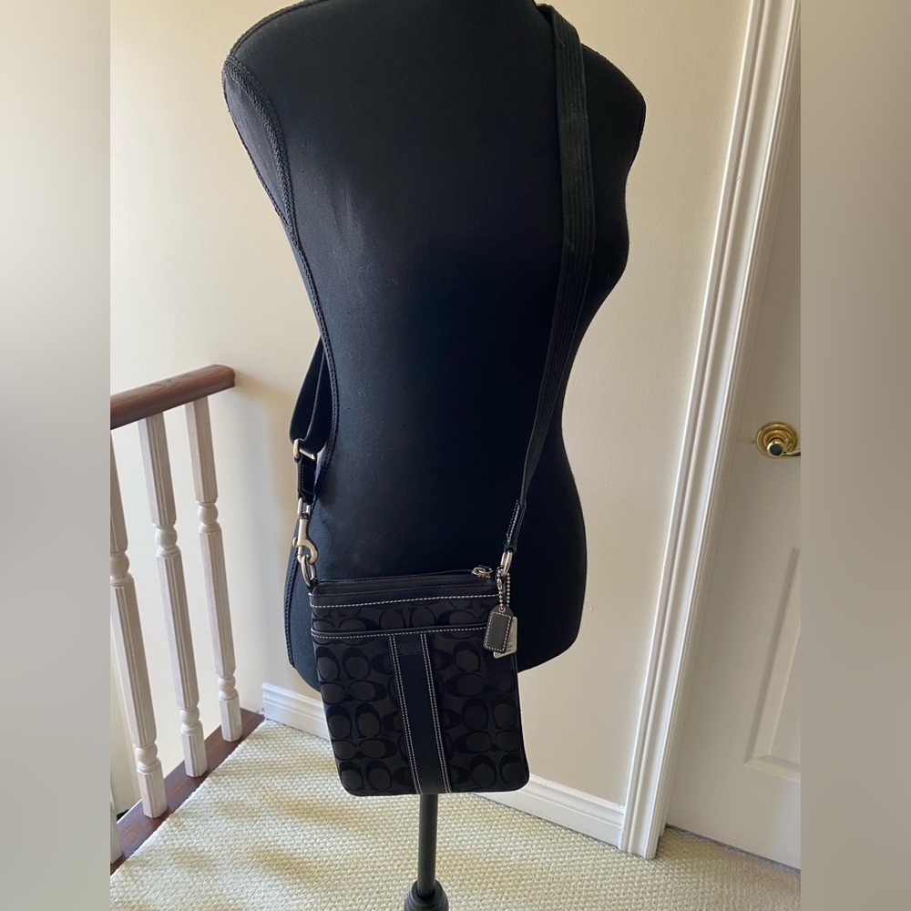 Coach crossbody purse